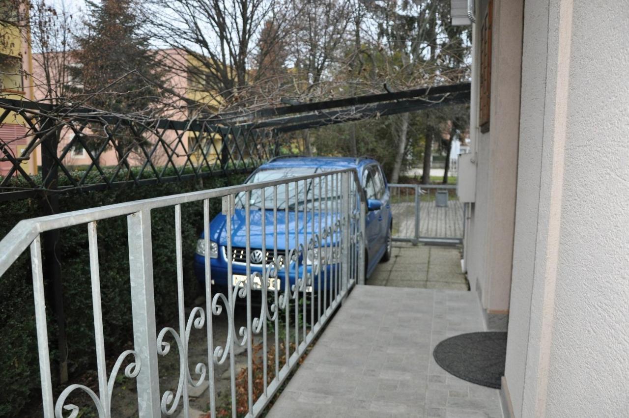 Herbert Apartman Buk Exterior photo