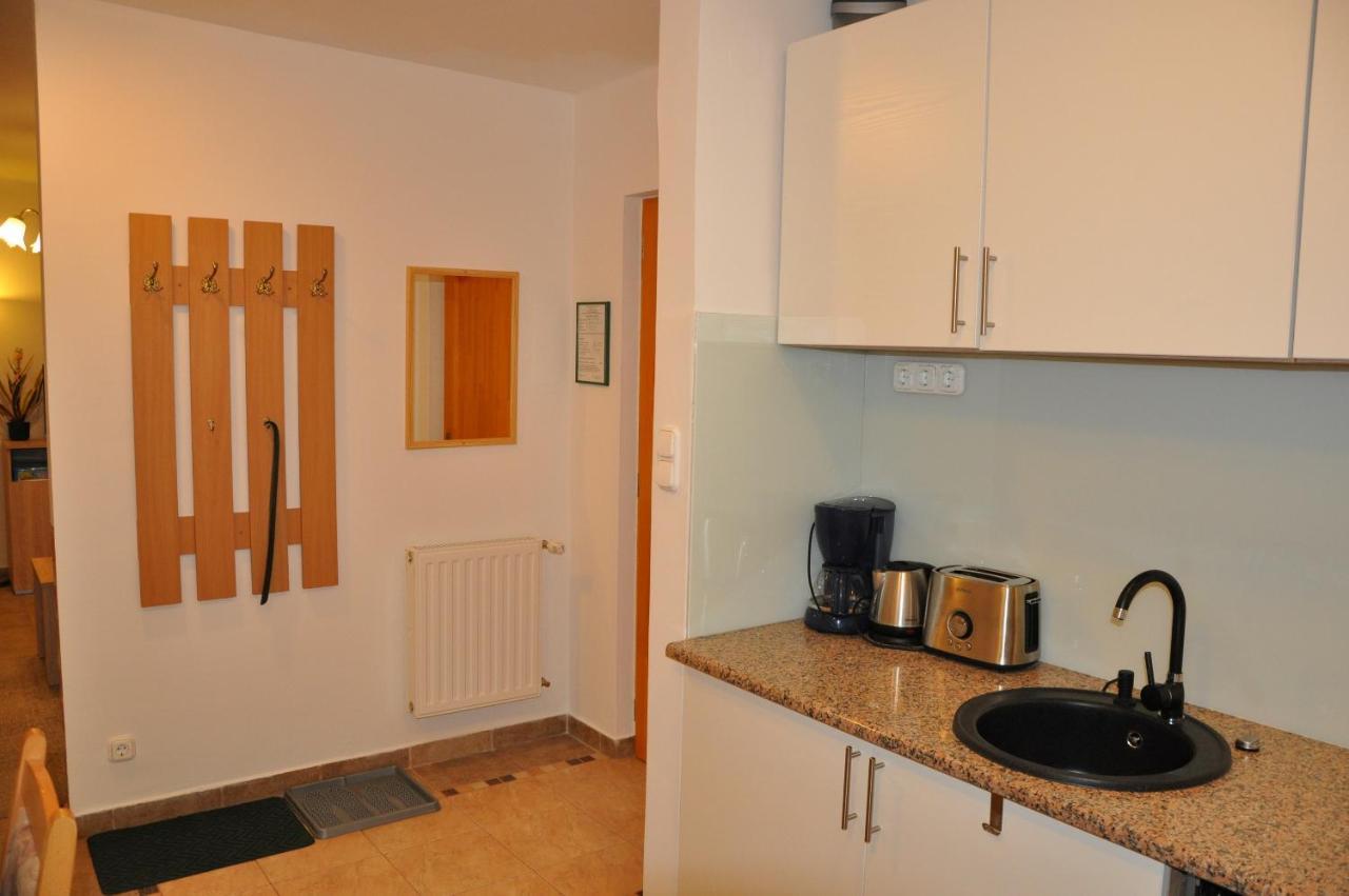 Herbert Apartman Buk Exterior photo